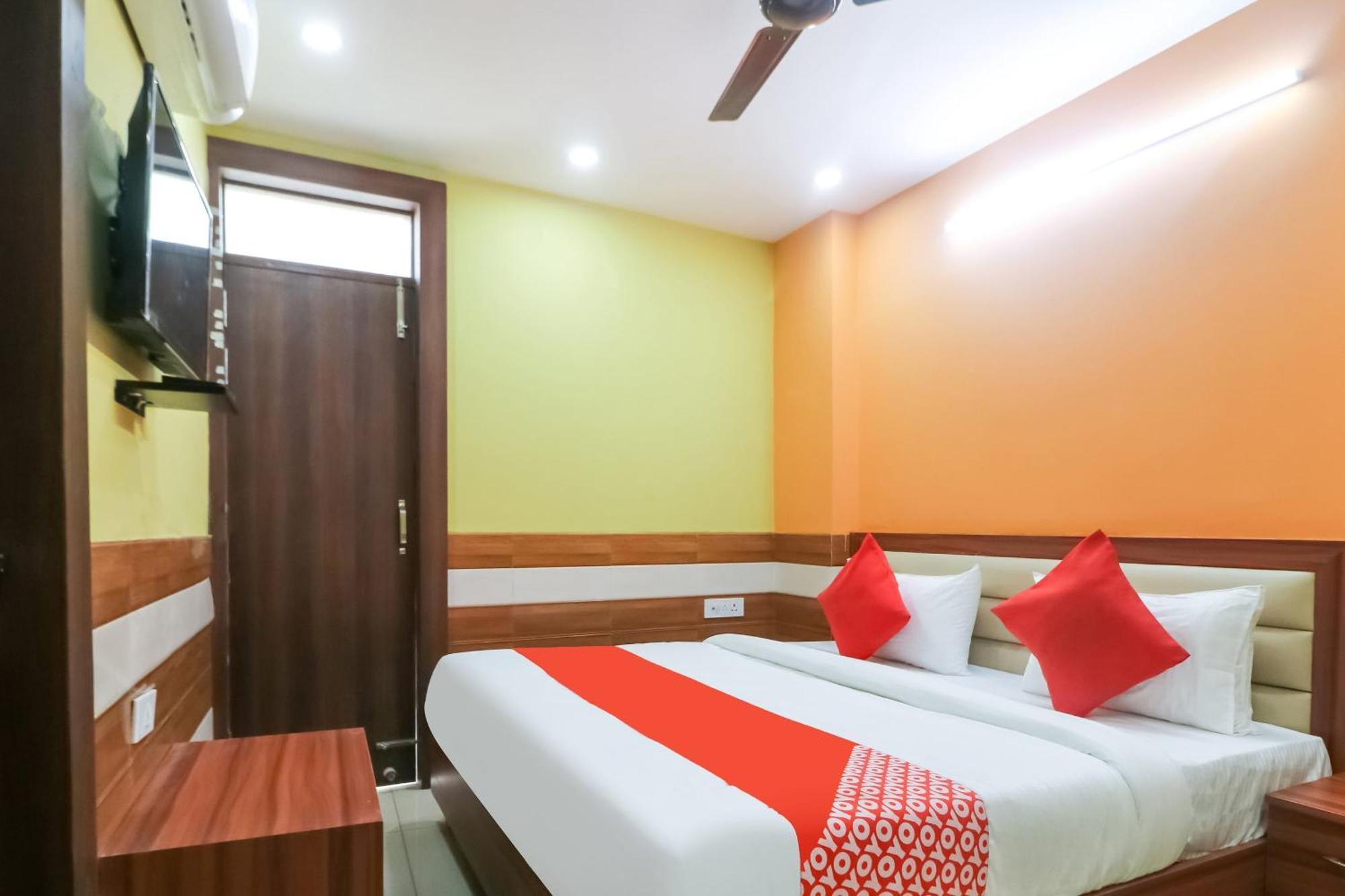 Hotel O Mayur Plaza 델리 외부 사진