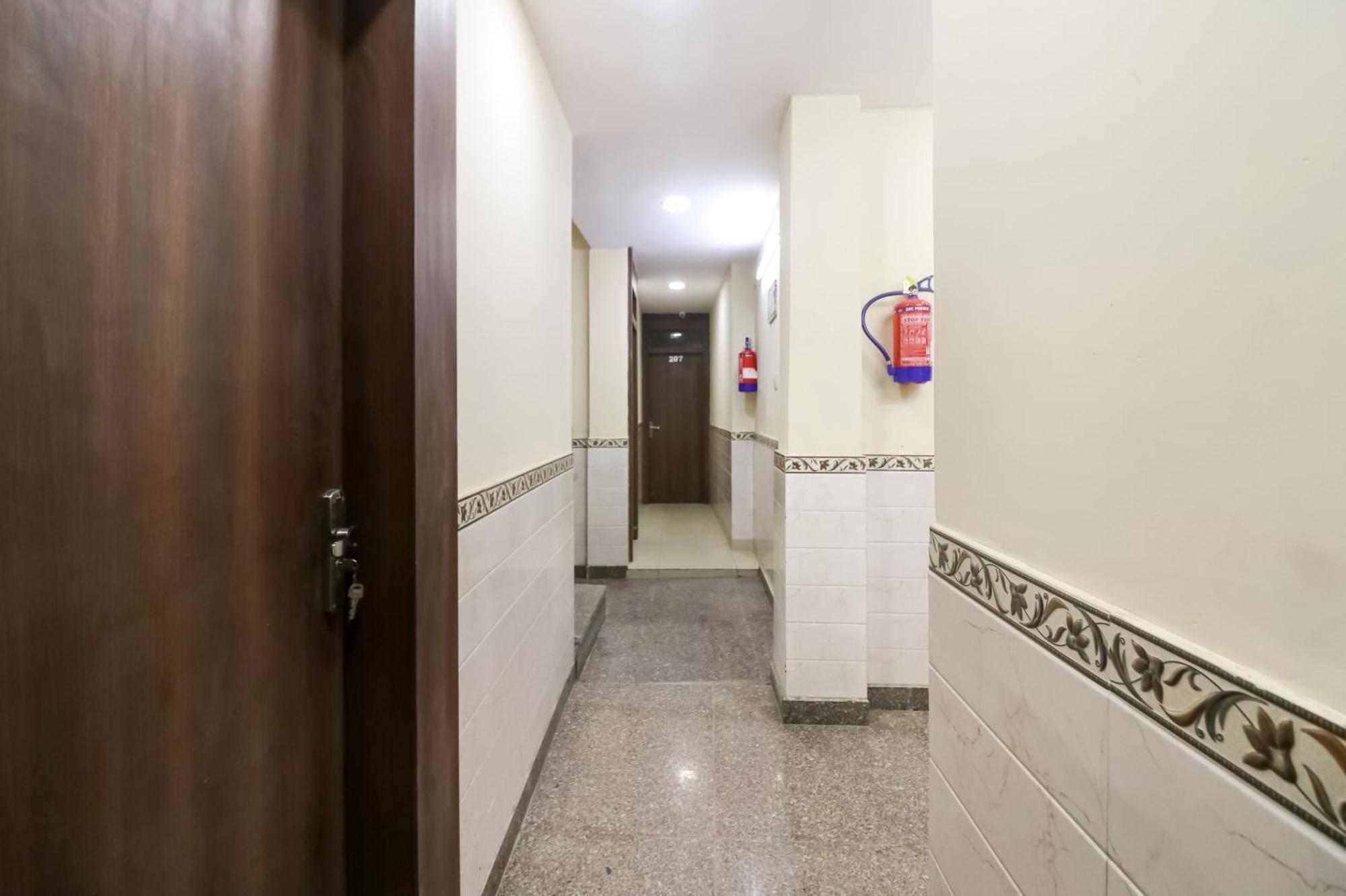 Hotel O Mayur Plaza 델리 외부 사진