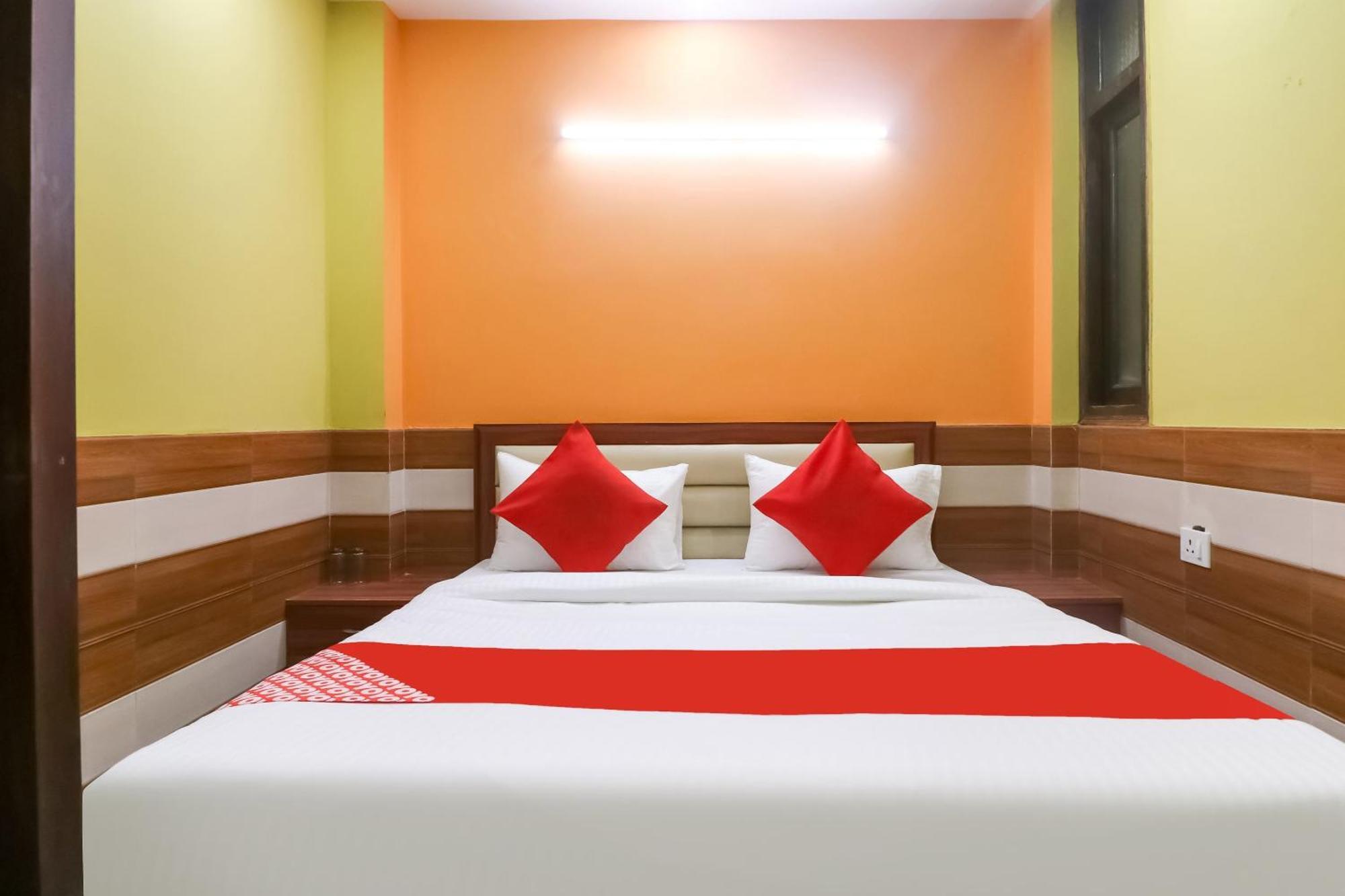 Hotel O Mayur Plaza 델리 외부 사진